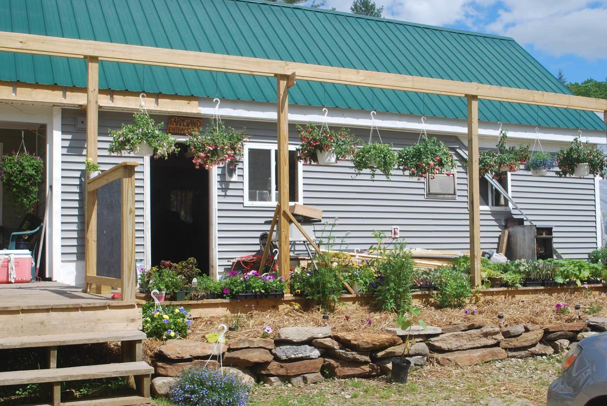 No View Farm Bed & Breakfast Rumford Exterior photo